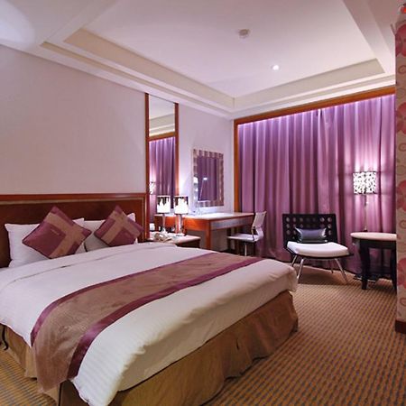 Hej Taipei Arena Hotel Buitenkant foto