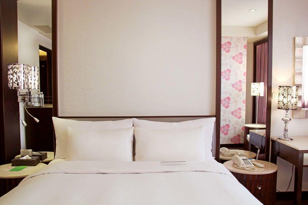 Hej Taipei Arena Hotel Buitenkant foto