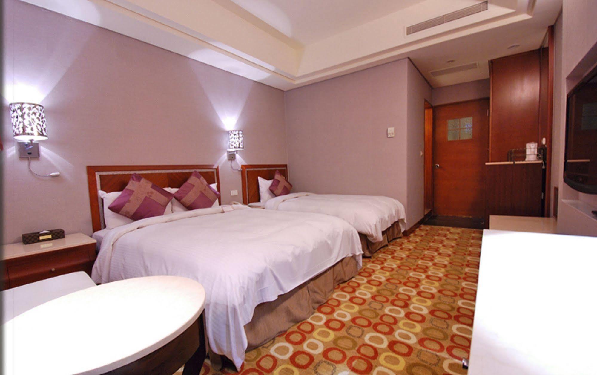 Hej Taipei Arena Hotel Buitenkant foto