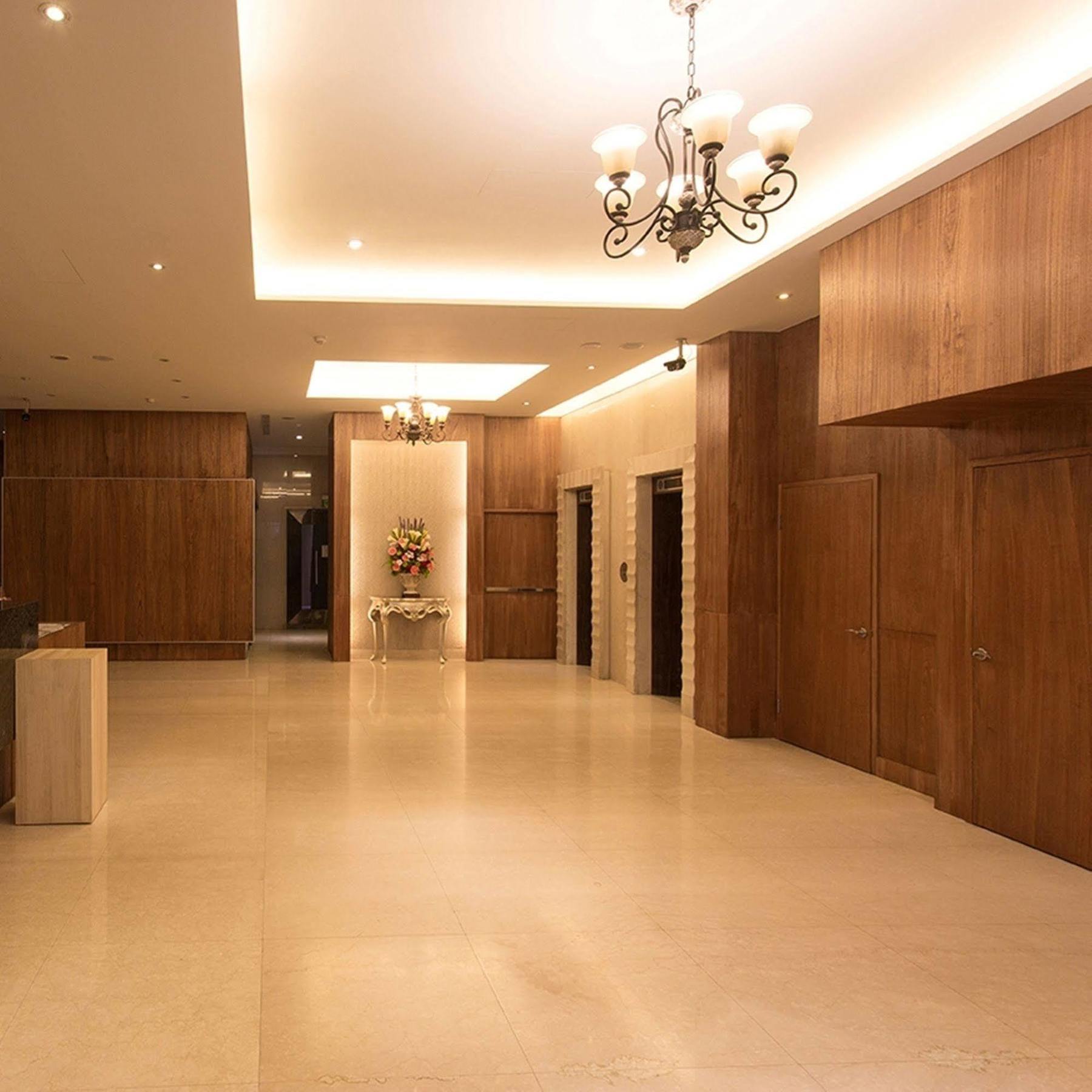 Hej Taipei Arena Hotel Buitenkant foto